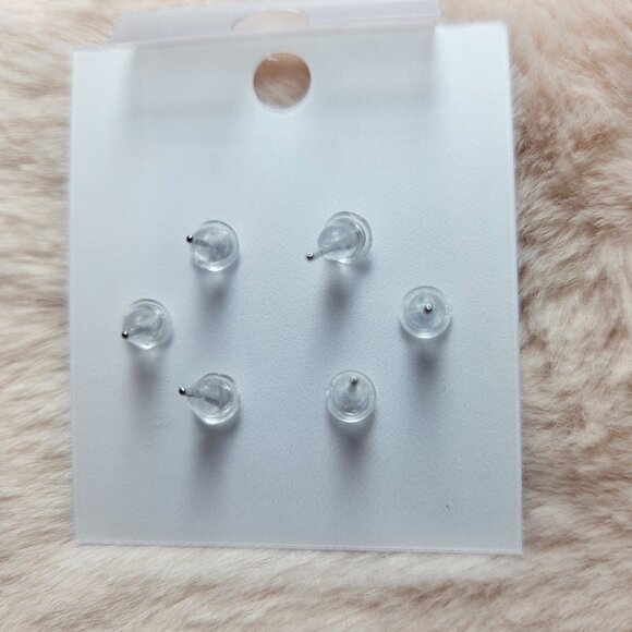 Premium S925 silver needle featuring three unique pairs earring set - Picture 2 of 3